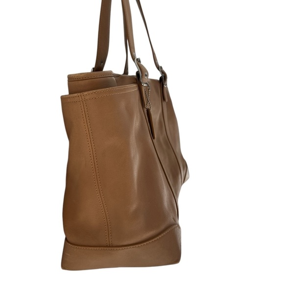 Coach Brown Leather Zip Top Double Buckle Straps - Picture 3 of 14